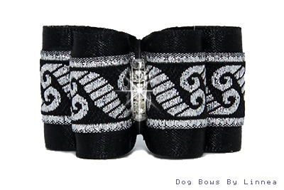 Black/Silver Scroll Jaquard